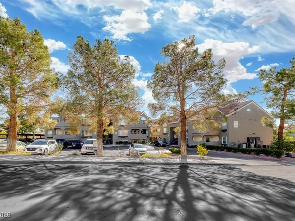 701 Capri Drive, Unit 8C, Boulder City, NV 89005