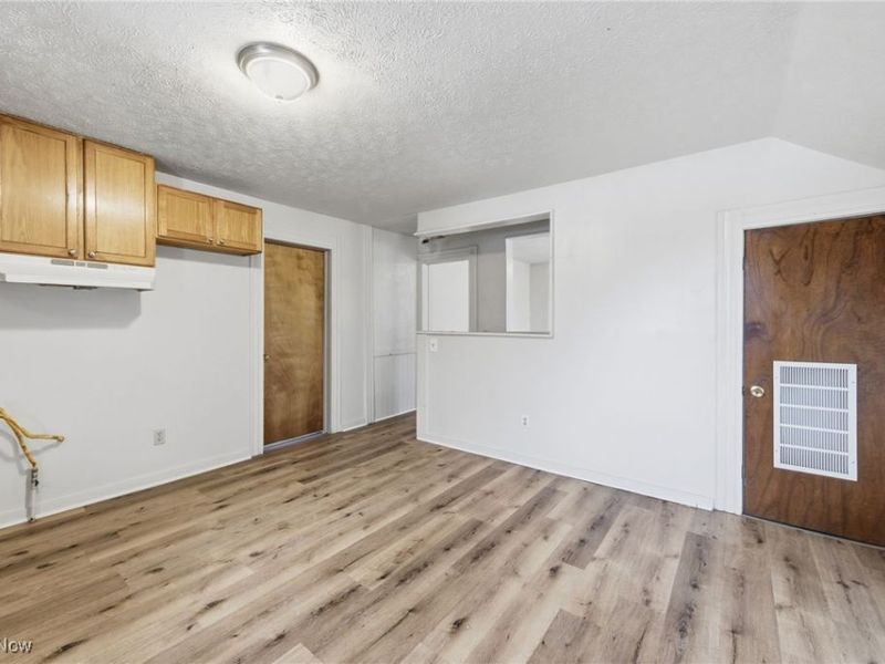 7107 Hague Avenue, Cleveland, OH 44102 Photo 8