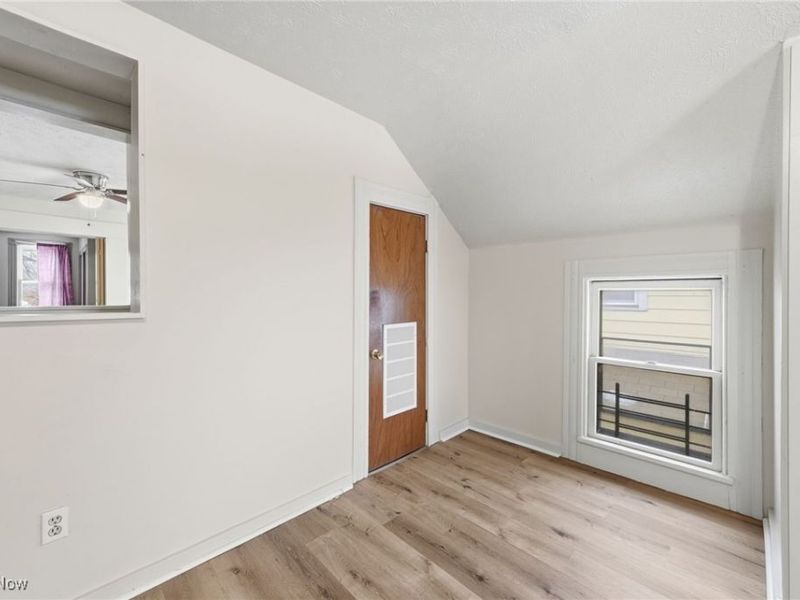 7107 Hague Avenue, Cleveland, OH 44102 Photo 9