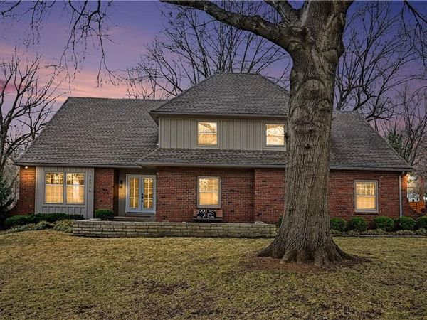12716 Oakmont Drive, Kansas City, MO 64145