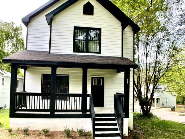 987 ASHBY Circle NW, Atlanta, GA 30314