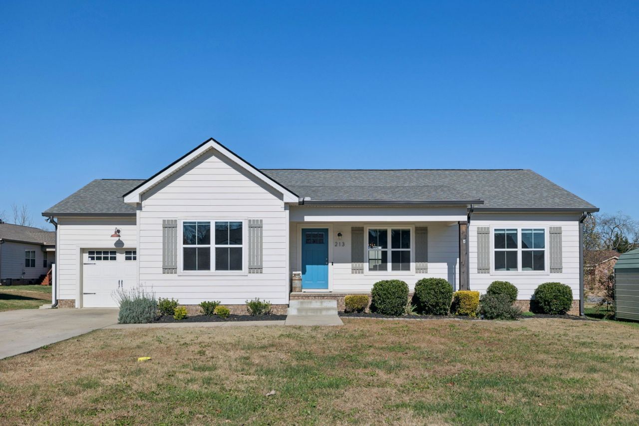 213 Tucker Trice Blvd, Lebanon, TN 37087 Main Photo