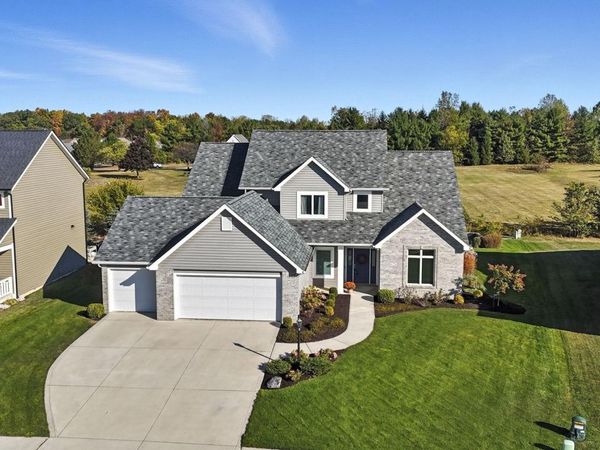 15026 Leo Creek Boulevard, Leo, IN 46765