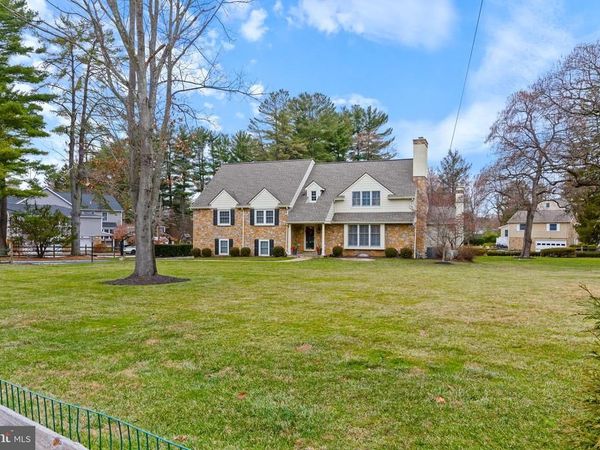 131 SUGARTOWN ROAD, DEVON, PA 19333