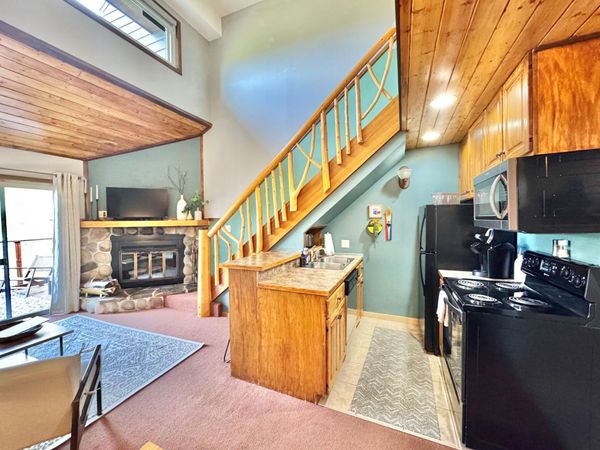 113 Bridge Run Lane, Unit A, Tofte, MN 55615