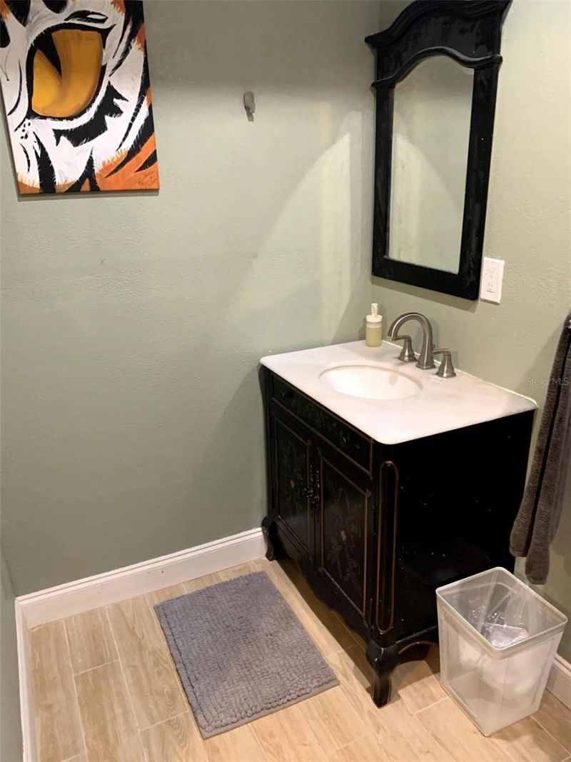 1005 16th Street N, Saint Petersburg, FL 33705 Photo