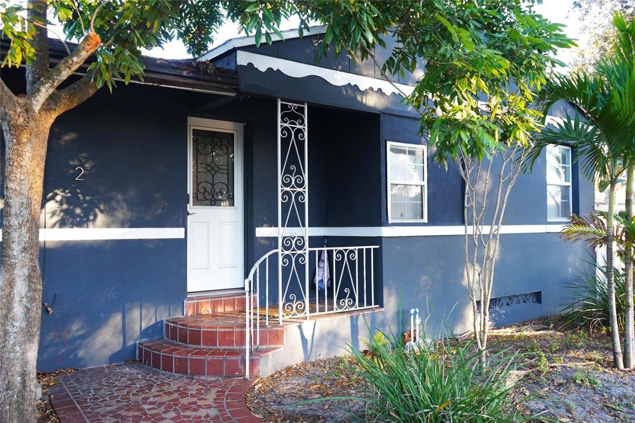 1005 16th Street N, Saint Petersburg, FL 33705 Photo