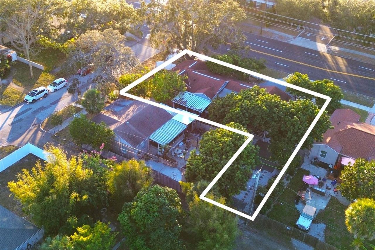 1005 16th Street N, Saint Petersburg, FL 33705 Photo