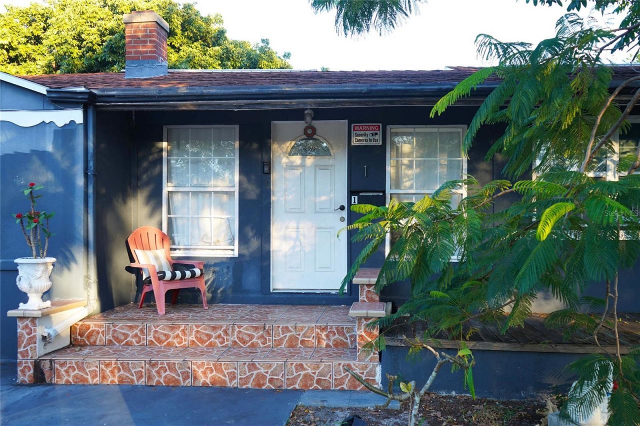 1005 16th Street N, Saint Petersburg, FL 33705 Photo