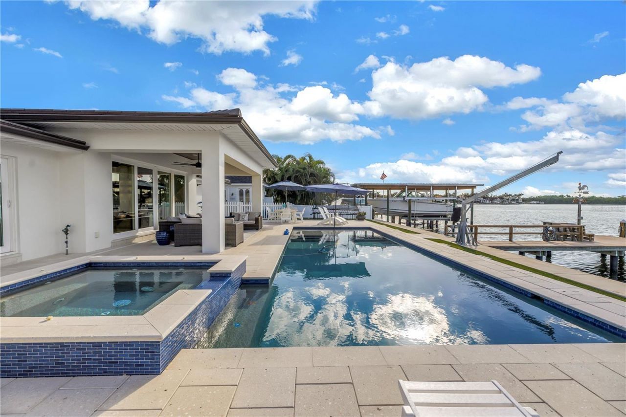 1180 Cordova Boulevard Ne, Saint Petersburg, FL 33704 Photo