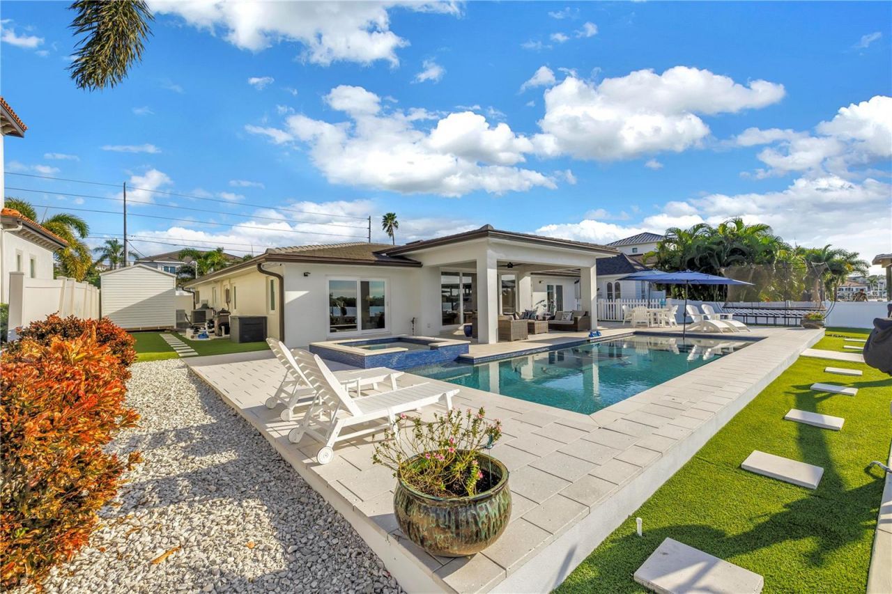 1180 Cordova Boulevard Ne, Saint Petersburg, FL 33704 Photo