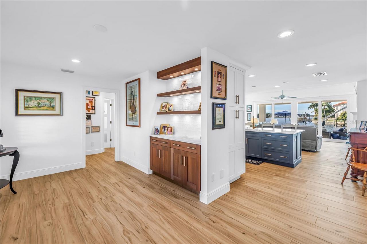 1180 Cordova Boulevard Ne, Saint Petersburg, FL 33704 Photo