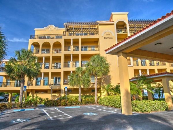 10315 GULF BOULEVARD, Unit 302, TREASURE ISLAND, FL 33706