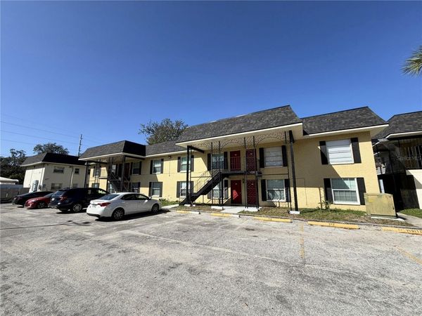 2800 E 113 AVENUE, Unit 213, TAMPA, FL 33612