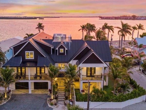 2175 AVENUE A, BRADENTON BEACH, FL 34217
