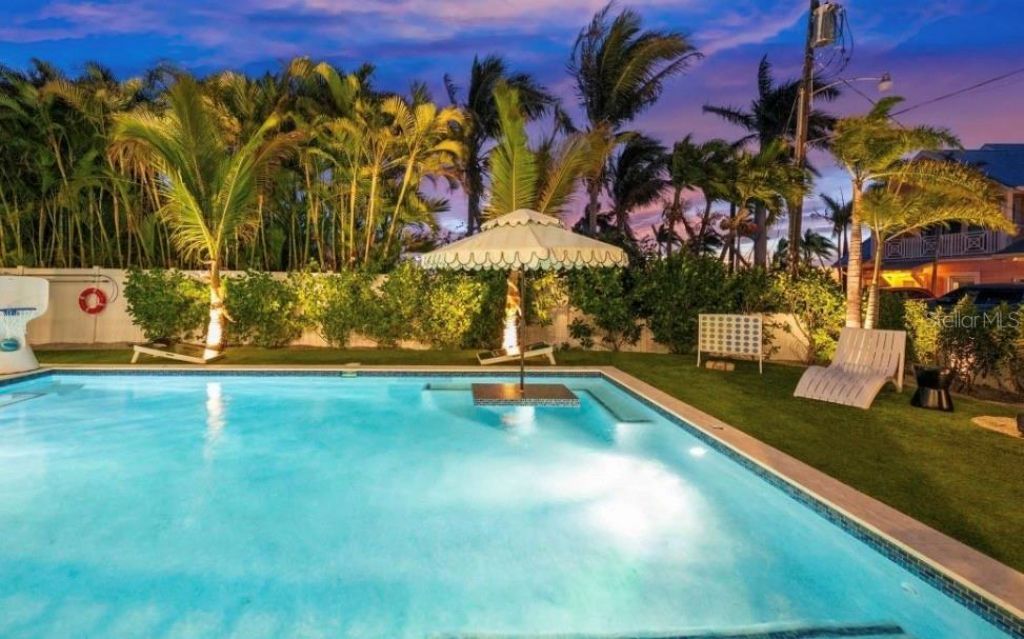 2175 Avenue A, Bradenton Beach, FL 34217 Photo