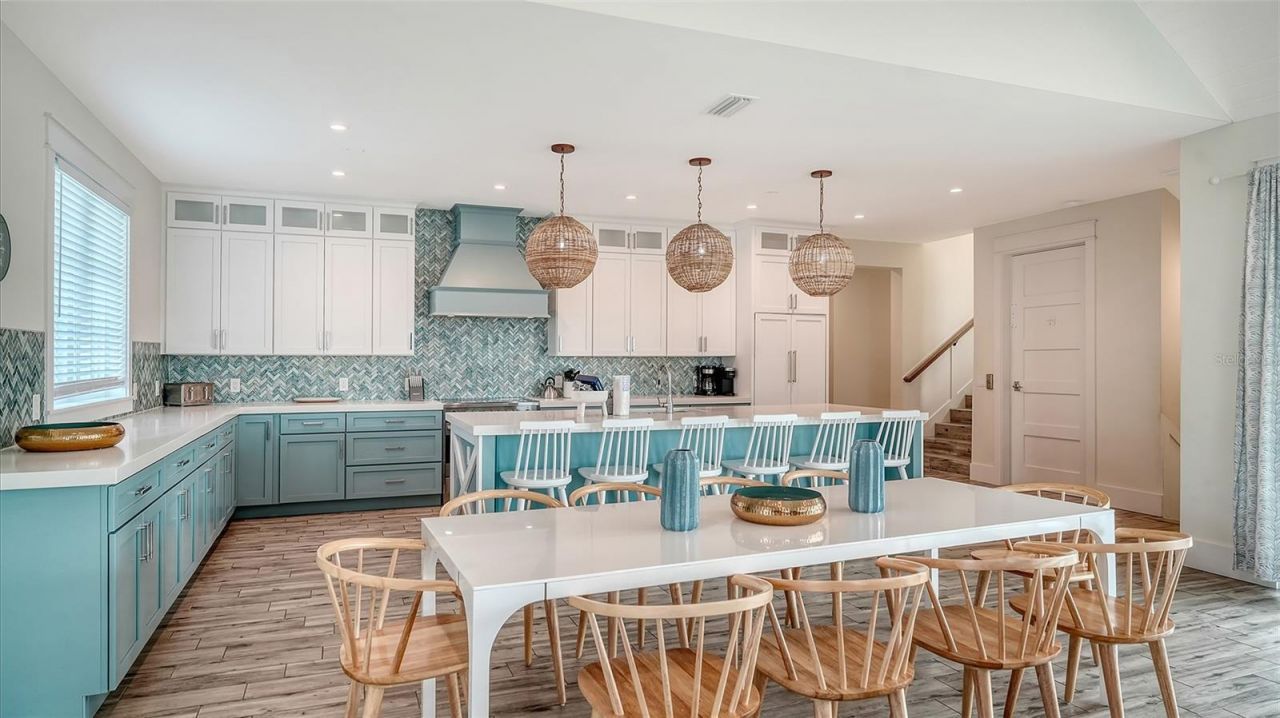 2175 Avenue A, Bradenton Beach, FL 34217 Photo