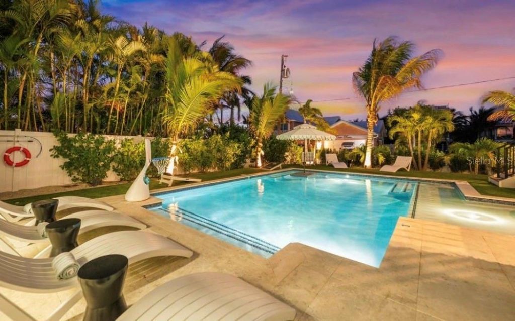2175 Avenue A, Bradenton Beach, FL 34217 Photo
