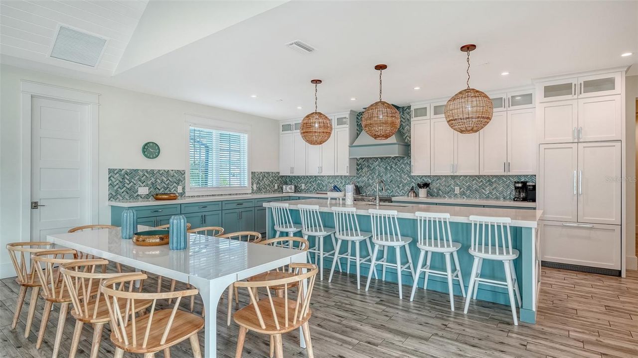 2175 Avenue A, Bradenton Beach, FL 34217 Photo