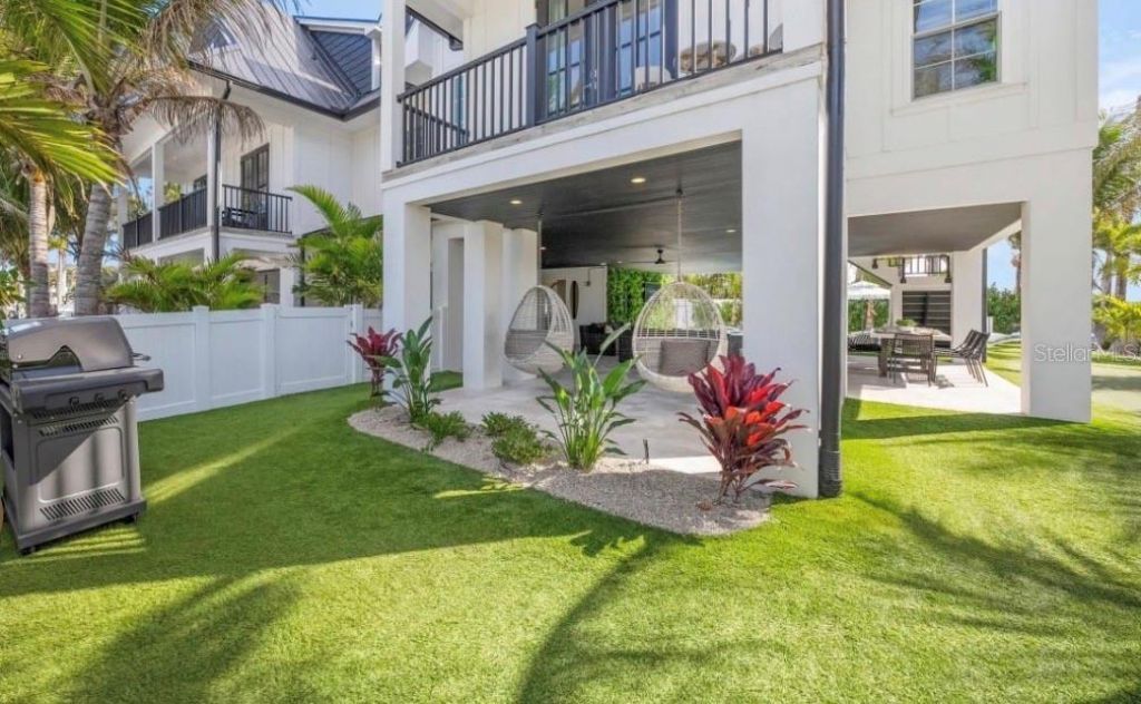 2175 Avenue A, Bradenton Beach, FL 34217 Photo