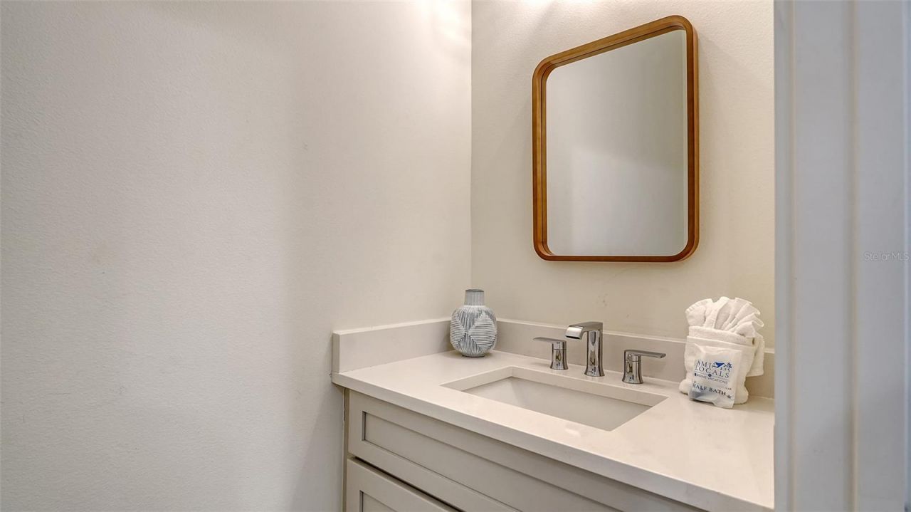 2175 Avenue A, Bradenton Beach, FL 34217 Photo