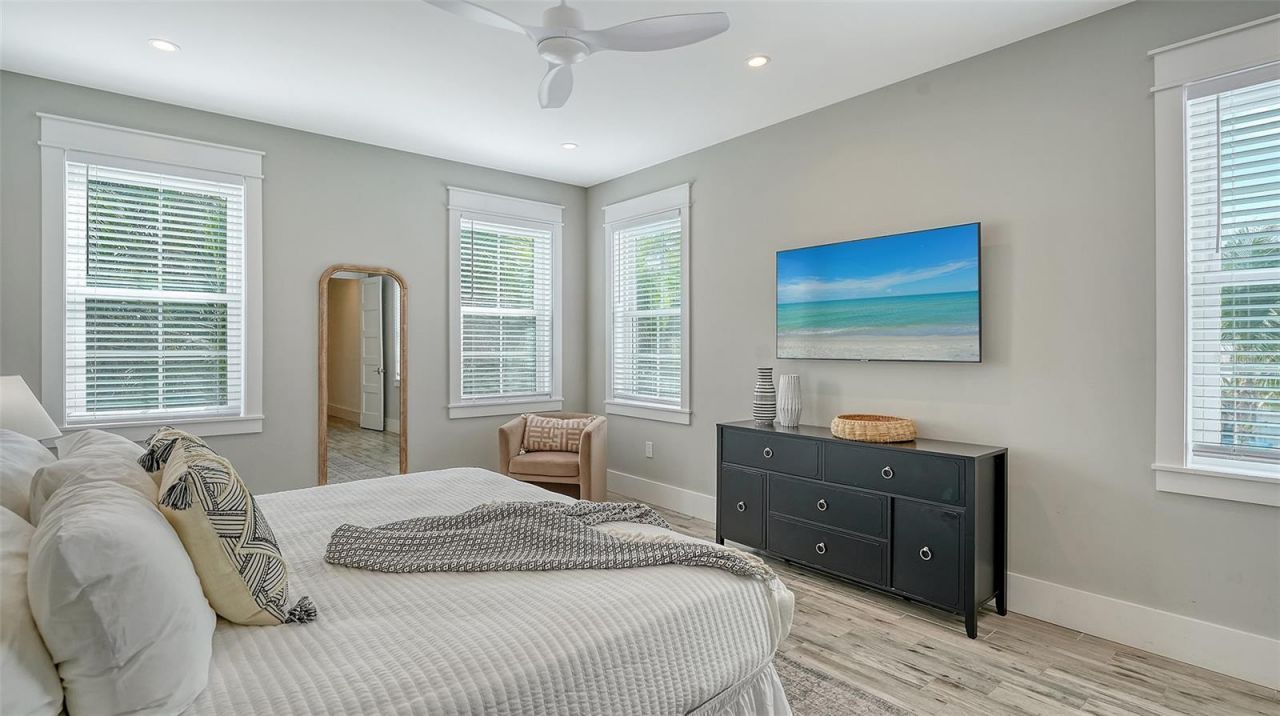 2175 Avenue A, Bradenton Beach, FL 34217 Photo