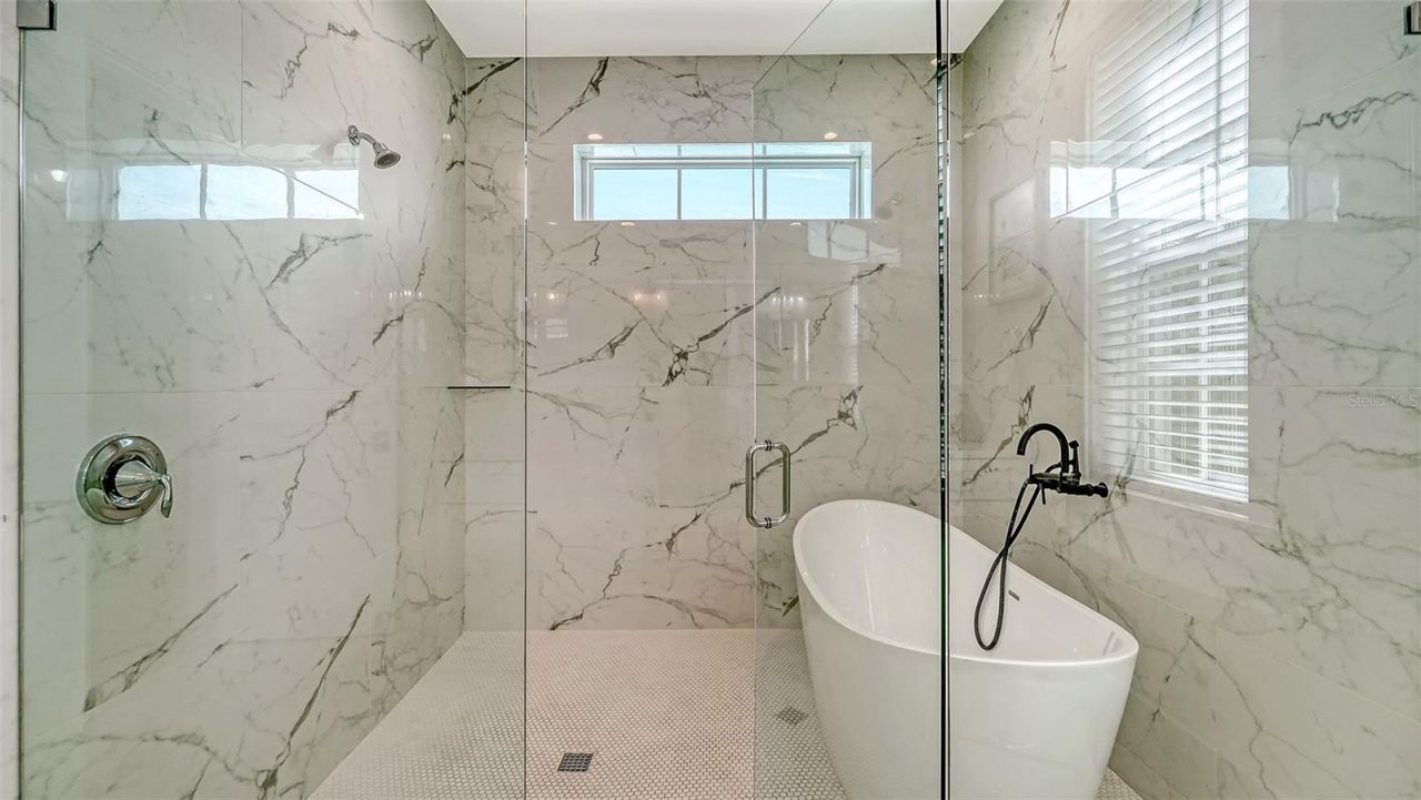 2175 Avenue A, Bradenton Beach, FL 34217 Photo