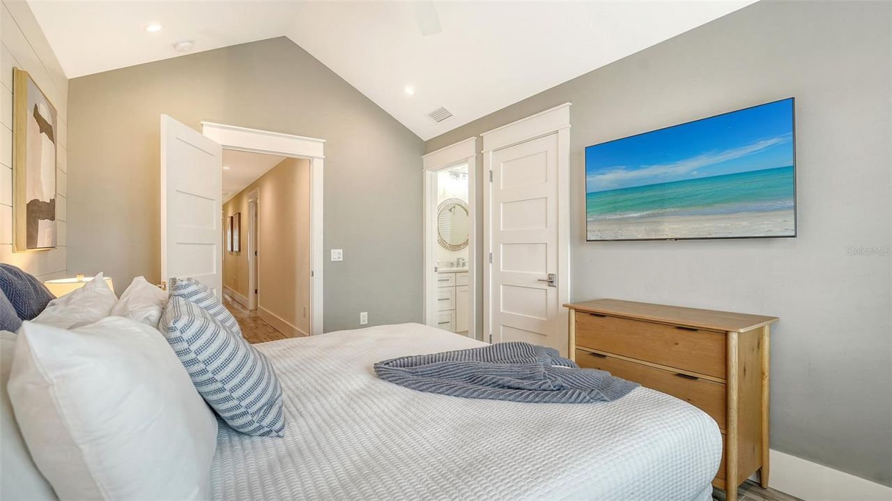 2175 Avenue A, Bradenton Beach, FL 34217 Photo