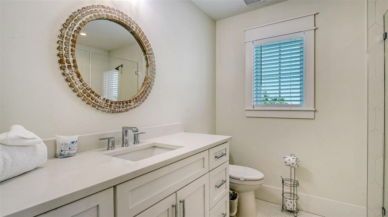 2175 Avenue A, Bradenton Beach, FL 34217 Photo
