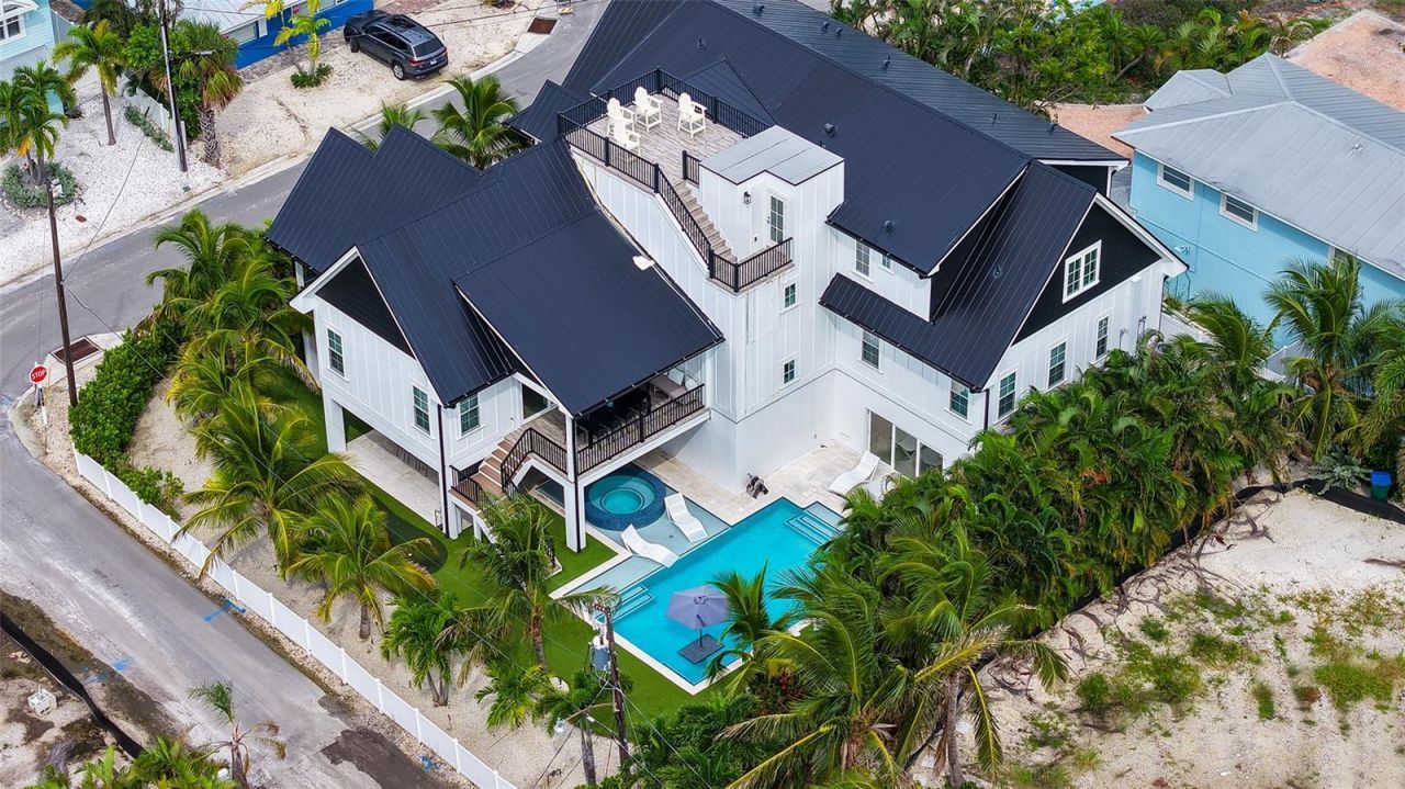 2175 Avenue A, Bradenton Beach, FL 34217 Photo