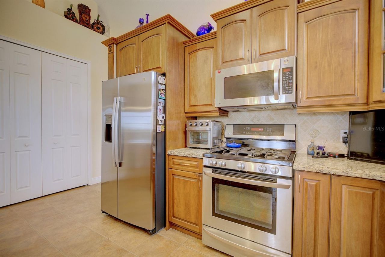 194 Leisure Lane, Venus, FL 33960 Photo