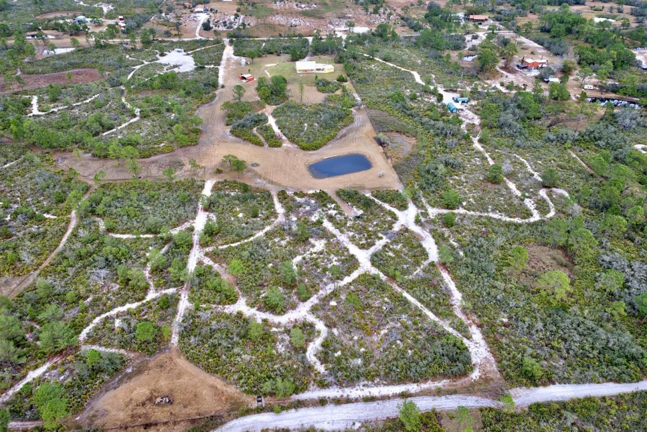 194 Leisure Lane, Venus, FL 33960 Photo