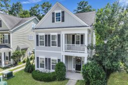 1749 Towne Street photo 4