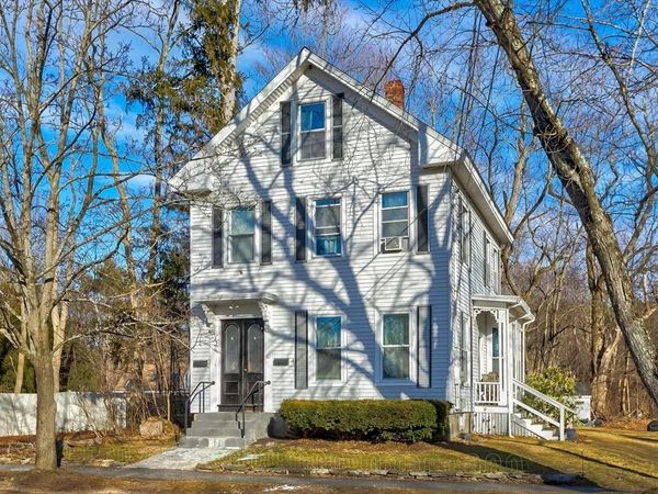 61 Church St, Merrimac, MA 01860