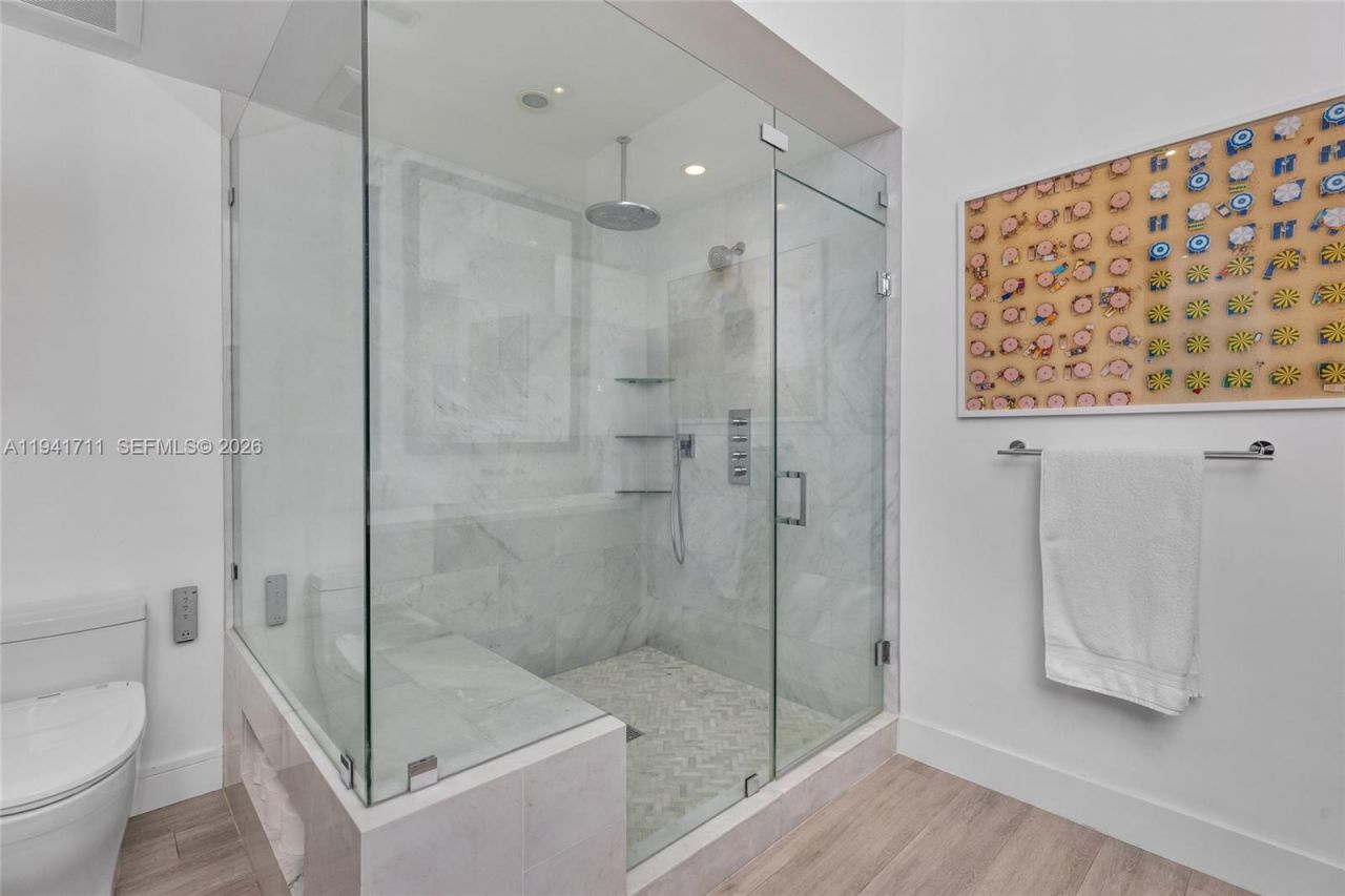 3222 Matilda St, Unit 3222, Miami, FL 33133 Photo