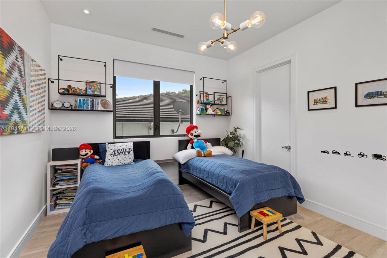 3222 Matilda St, Unit 3222, Miami, FL 33133 Photo