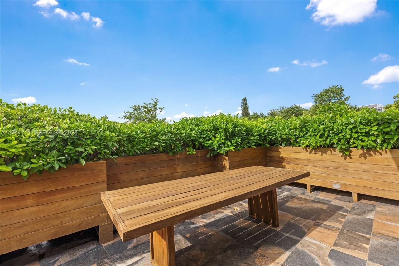 3222 Matilda St, Unit 3222, Miami, FL 33133 Photo