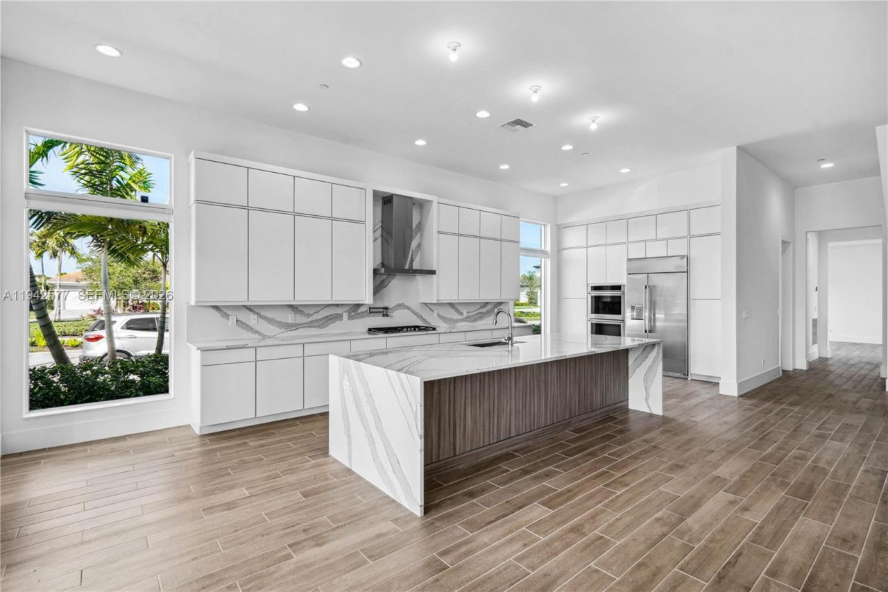 9281 Coral Isles Cir , Palm Beach Gardens, FL 33412 Photo