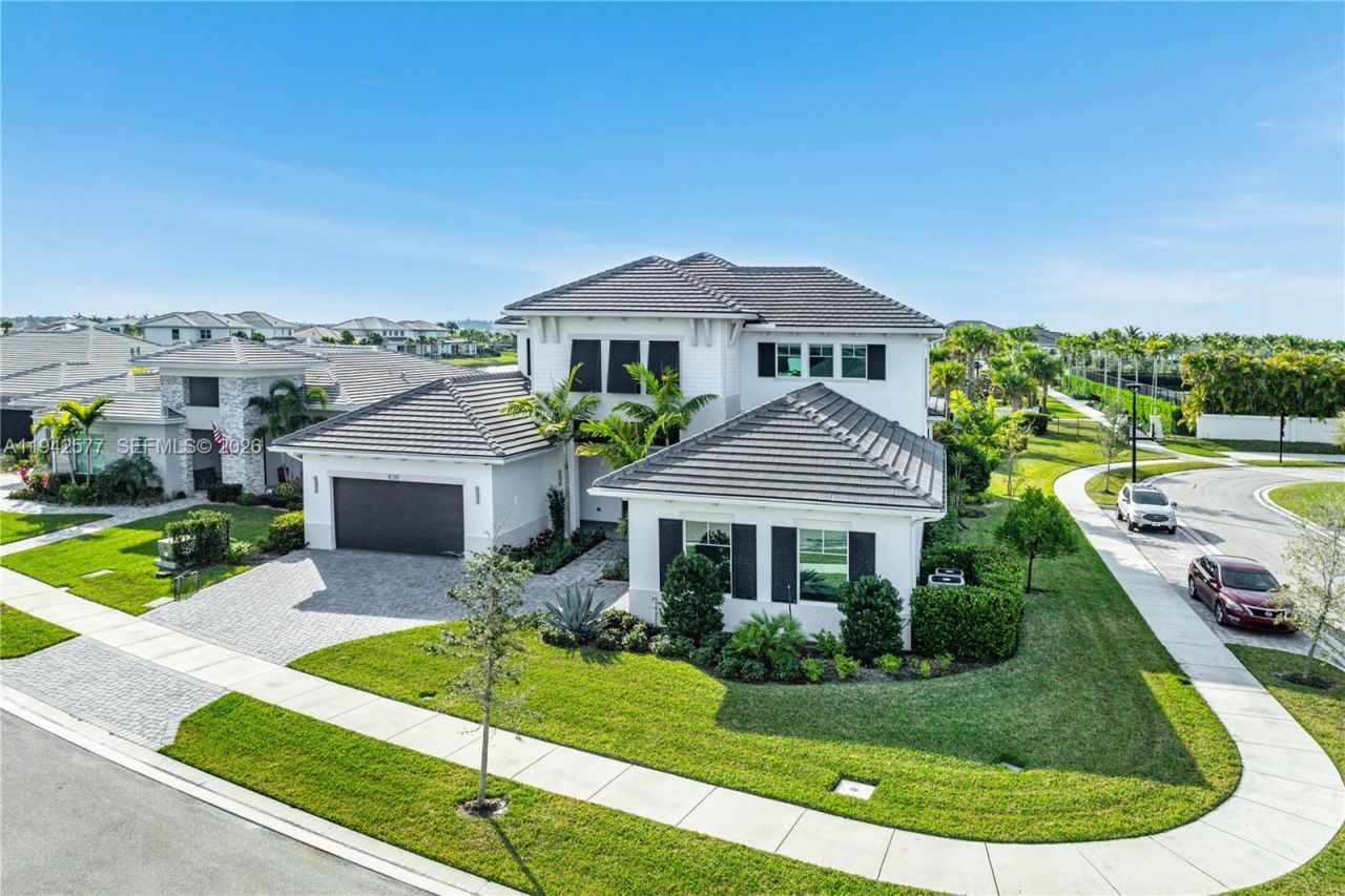 9281 Coral Isles Cir , Palm Beach Gardens, FL 33412 Photo