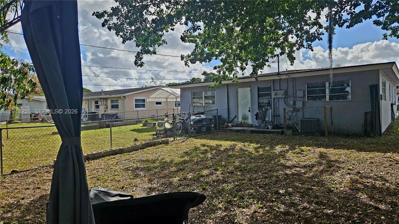 6141 SW 41st Ct, Davie, FL 33314 Photo