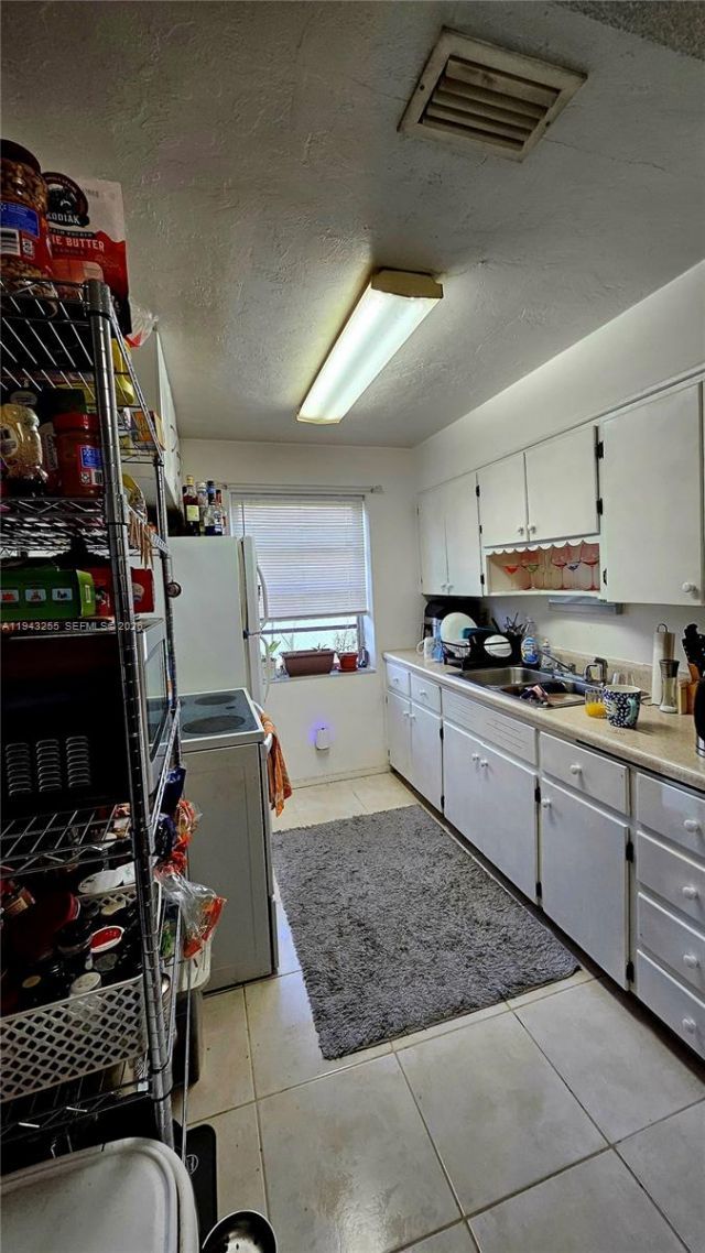 6141 SW 41st Ct, Davie, FL 33314 Photo