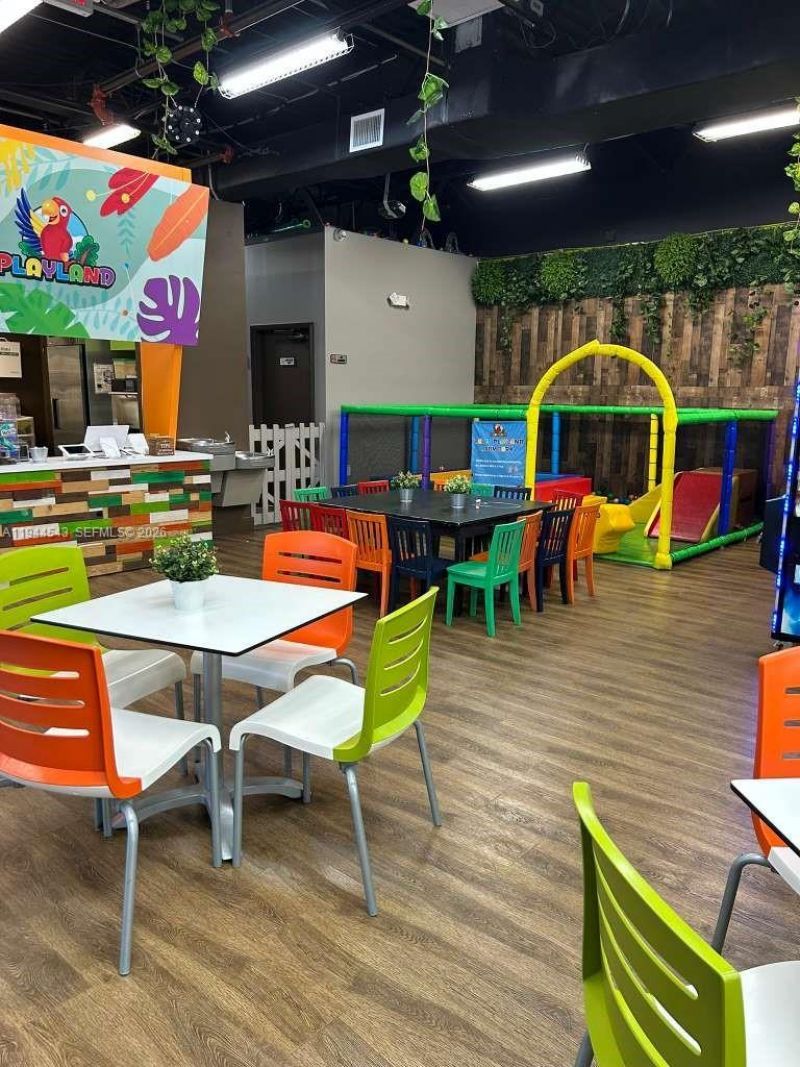 10750 NW 58th St, Unit 10734-36, Doral, FL 33178 Photo