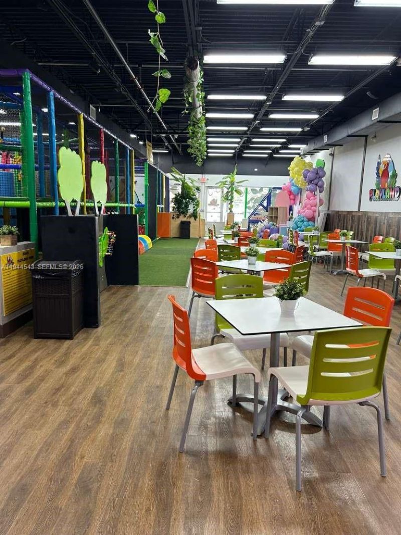 10750 NW 58th St, Unit 10734-36, Doral, FL 33178 Photo