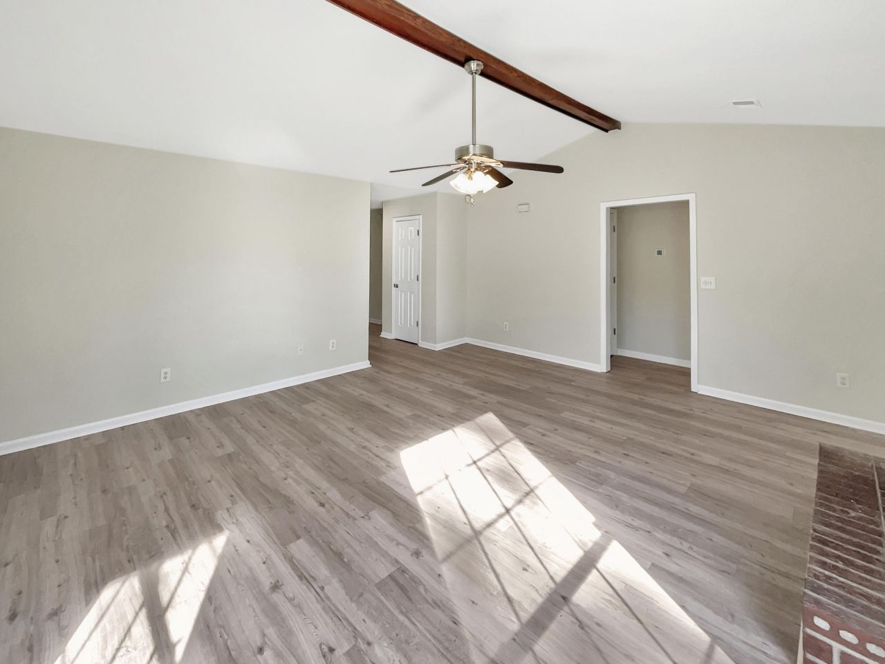 246 Two Hitch Road Photo 10