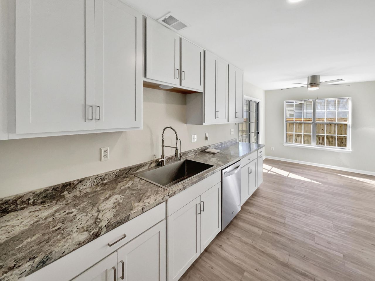 246 Two Hitch Road Photo 8