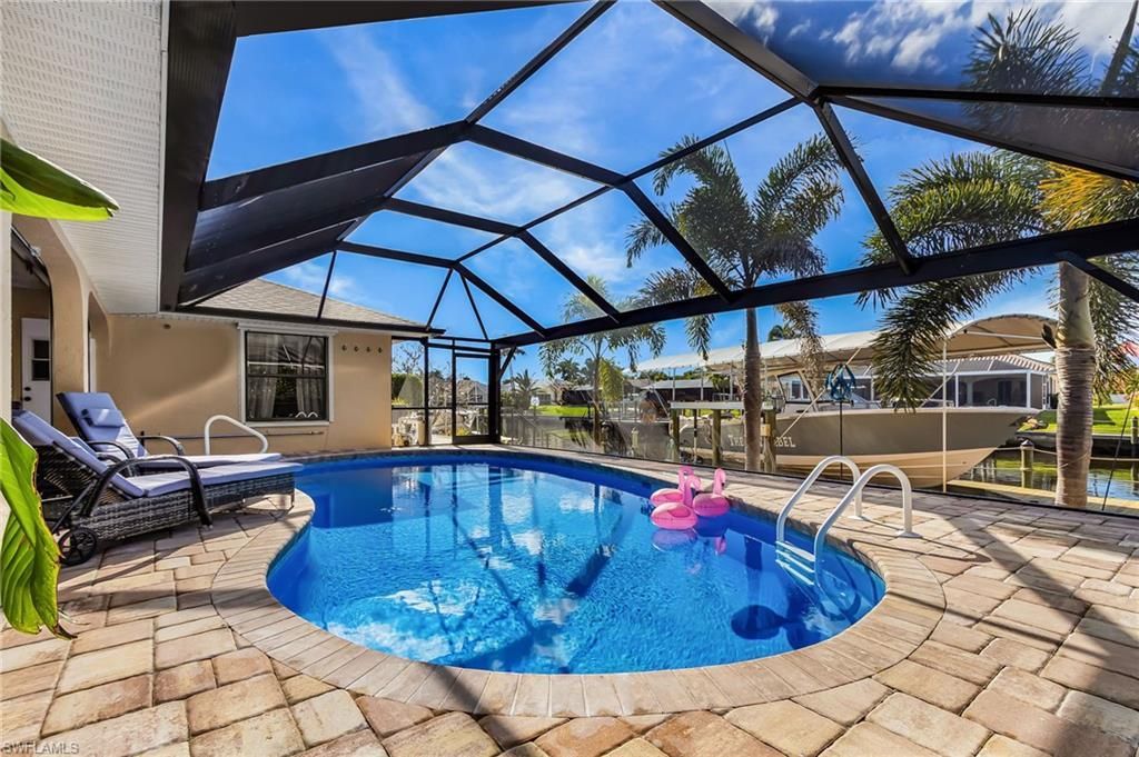 1102 SE 21st Ave, Cape Coral, FL 33990 Photo