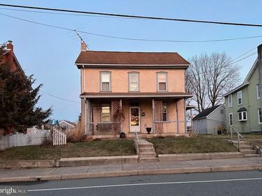 212 MAIN STREET, RED HILL, PA 18076