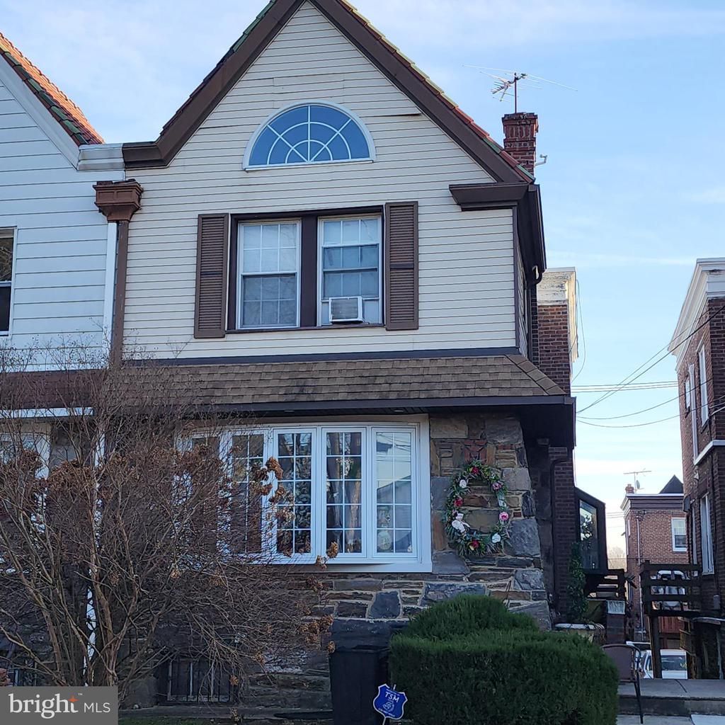 912 WHITBY AVENUE, LANSDOWNE, PA 19050