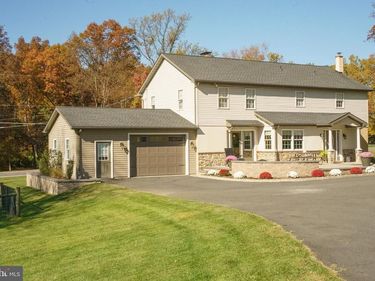 1682 READING ROAD, MOHNTON, PA 19540