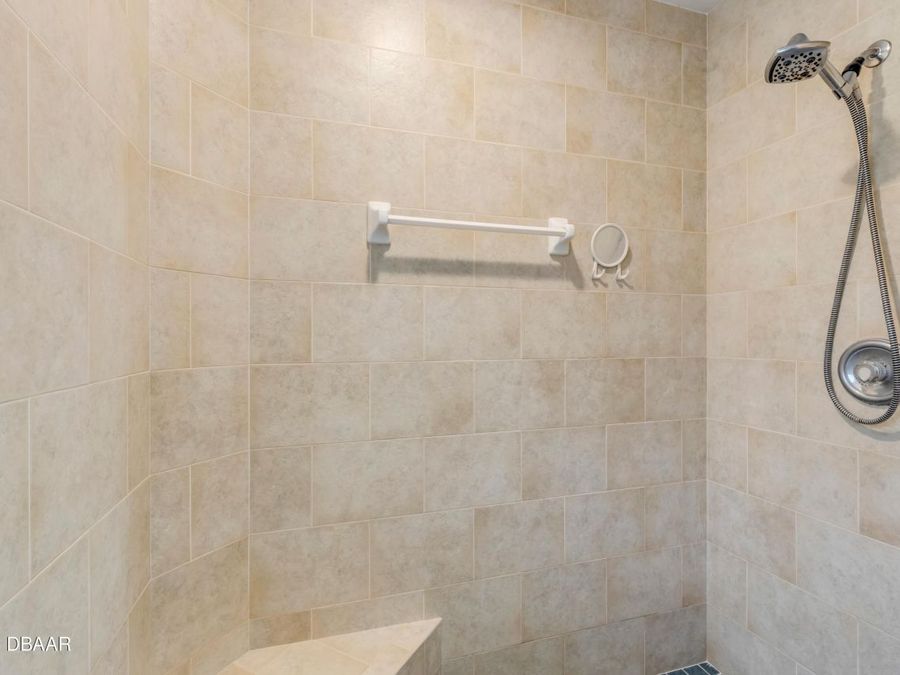 Property Image 76
